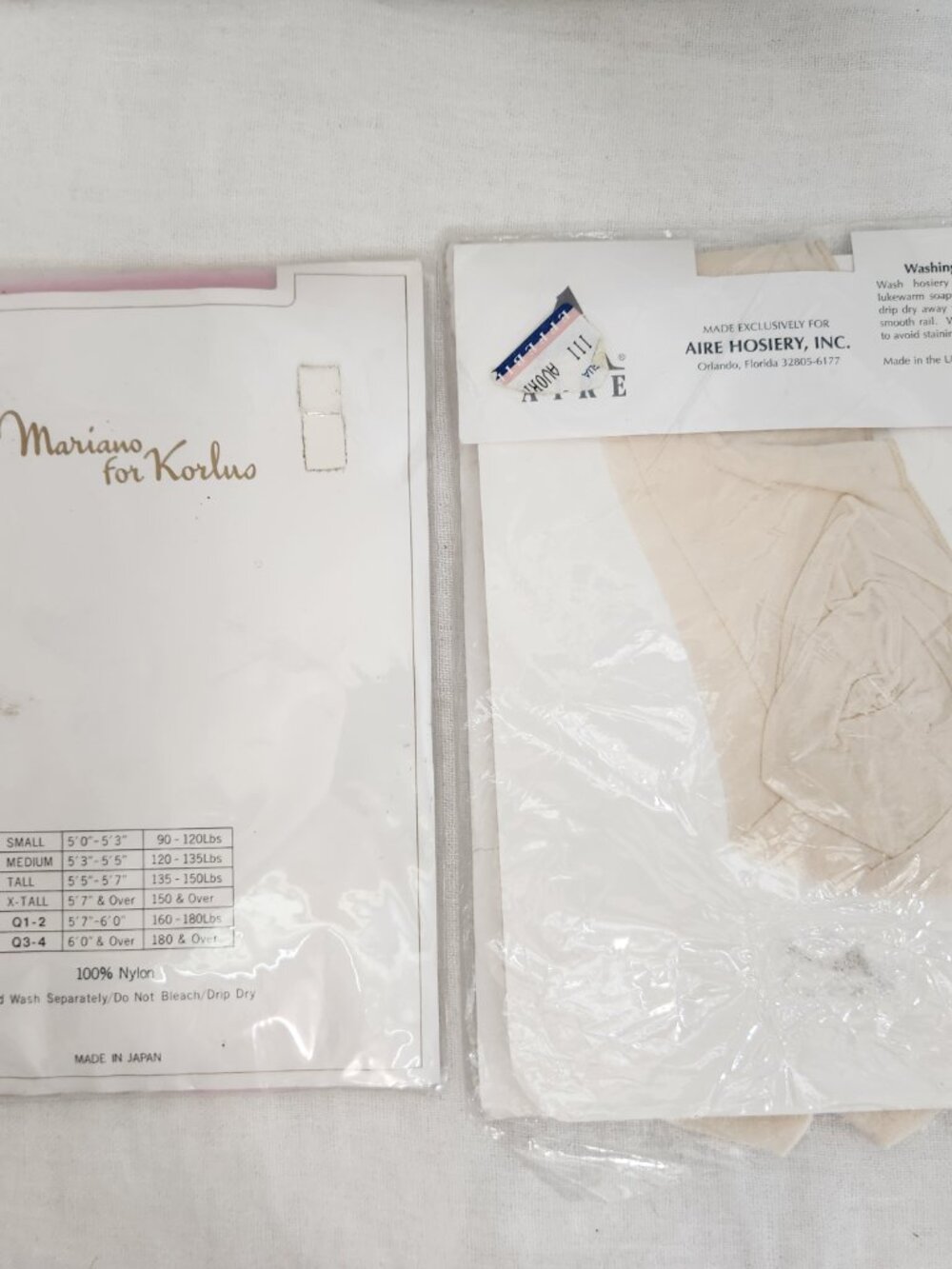 Vintage 2 Pairs Tights Stockings Aire & Mariano for Korlus Ultra Sheer - Picture 4 of 4